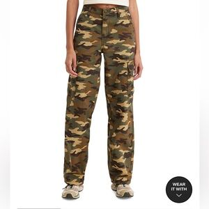 Levi’s Camo Cargo pants
